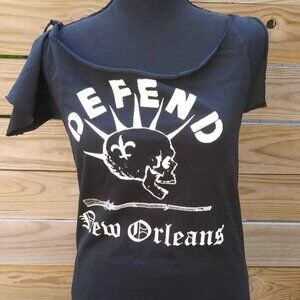Women's Vintage Black DEFEND NEW ORLEANS Punk Fitted Tshirt, Size X-small/Small